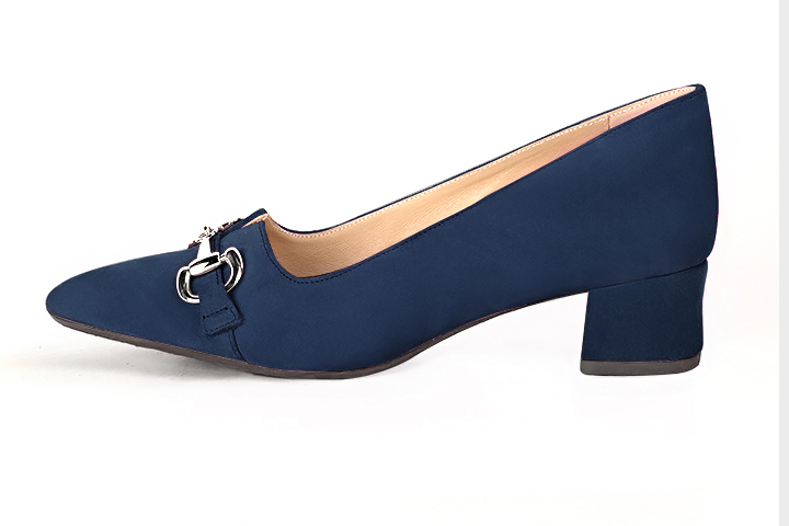 Navy blue women's dress pumps,with a square neckline. Tapered toe. Low flare heels. Profile view - Florence KOOIJMAN